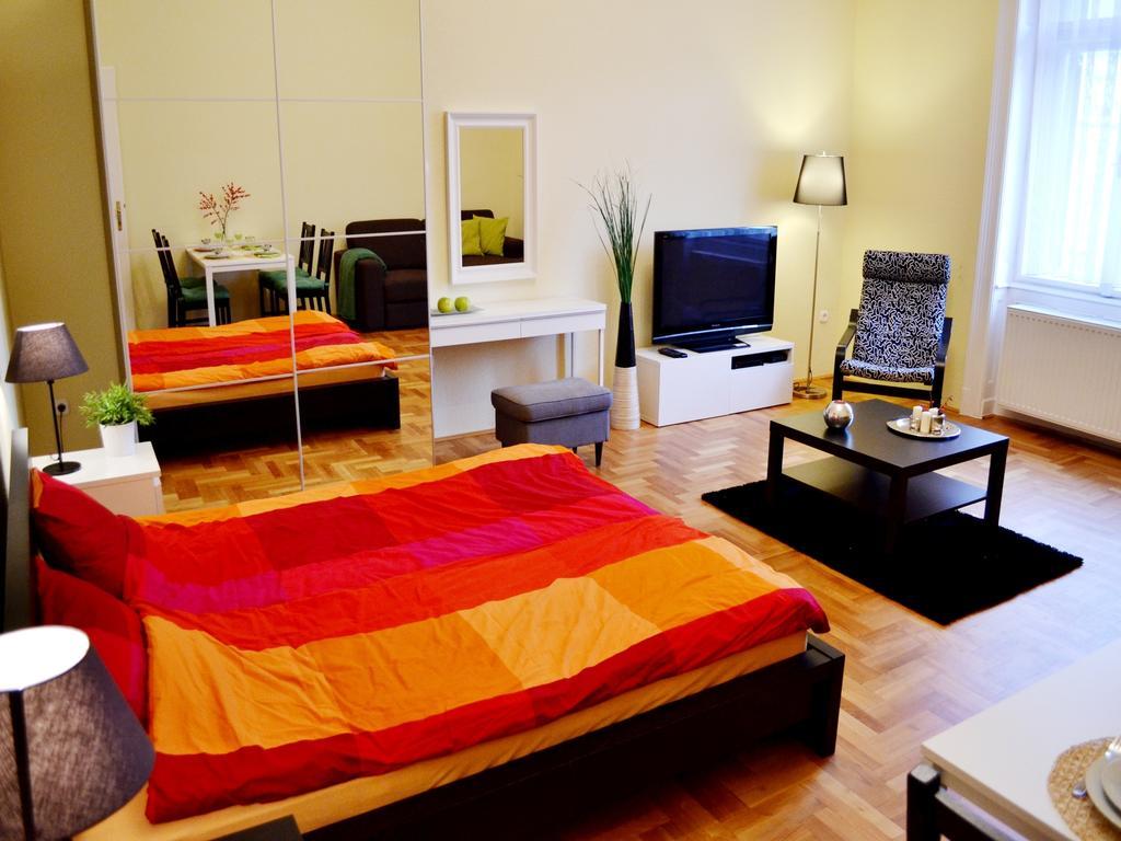 Caesar Apartman Apartment Budapest Room photo